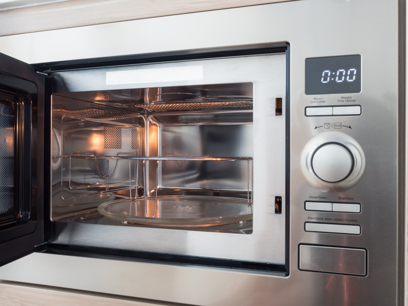 upholstery cleaning deep cleaning